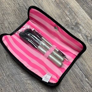 Victoria secrets brushes